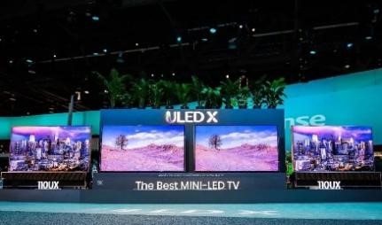 從LED顯示屏出發(fā)，看2024智慧商顯/數(shù)字標牌新品趨勢